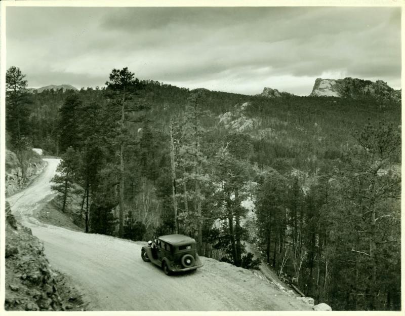 Mount-Rushmore/800x600_Mount_Rushmore construction 08.jpg